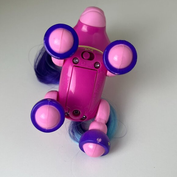 Zoomer Zupps Tiny Unicorn Stardust - Interactive Light Up Toy - Picture 5 of 6